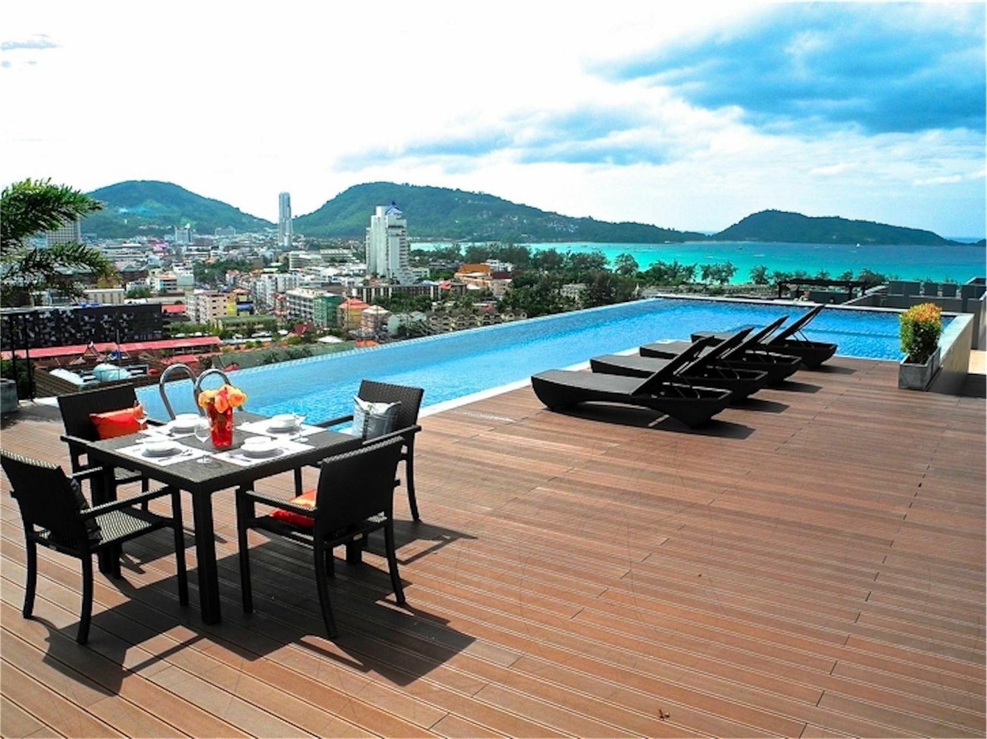 Bliss Patong 2 Bedrooms Apartment Eksteriør bilde