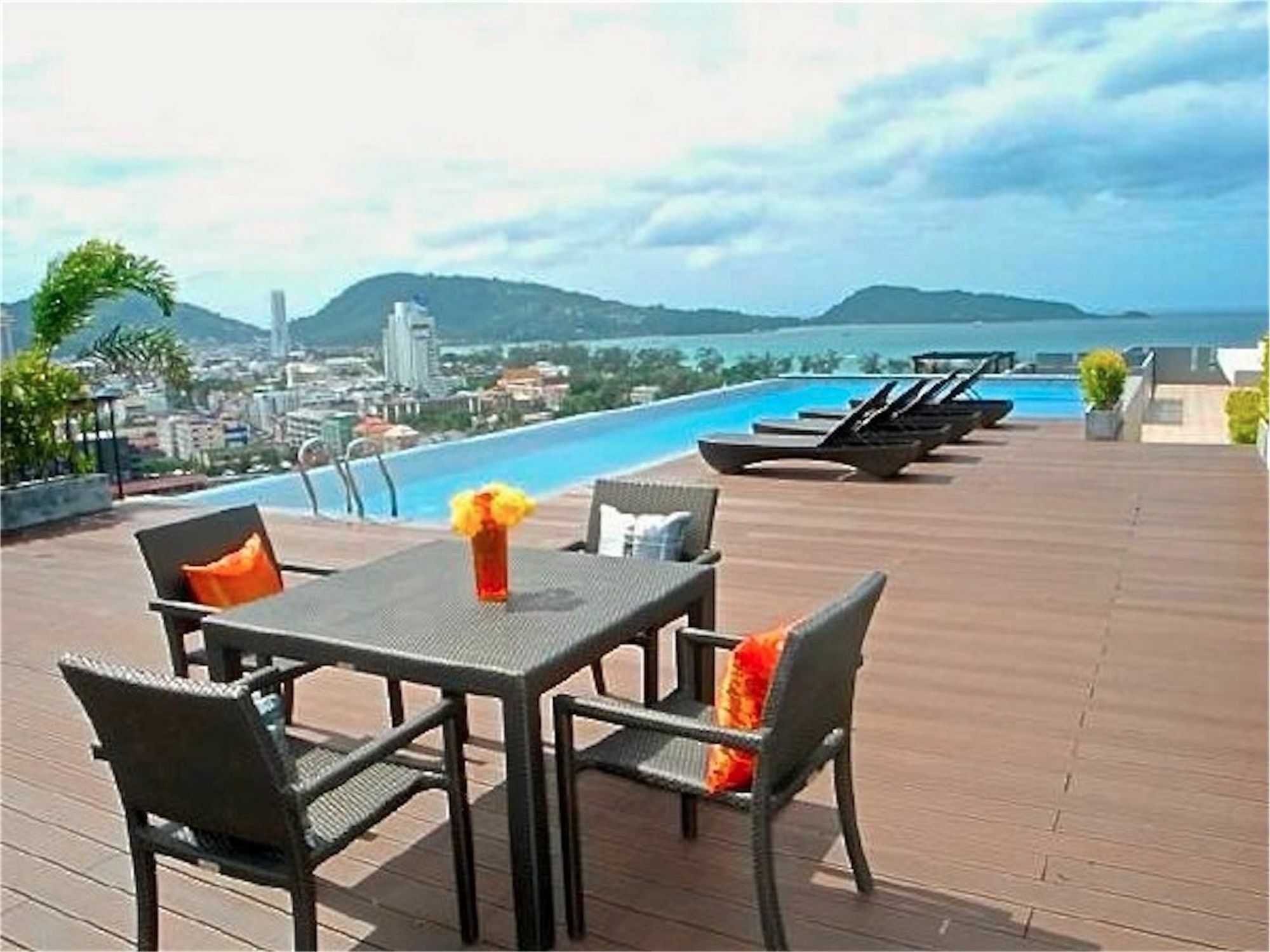 Bliss Patong 2 Bedrooms Apartment Eksteriør bilde